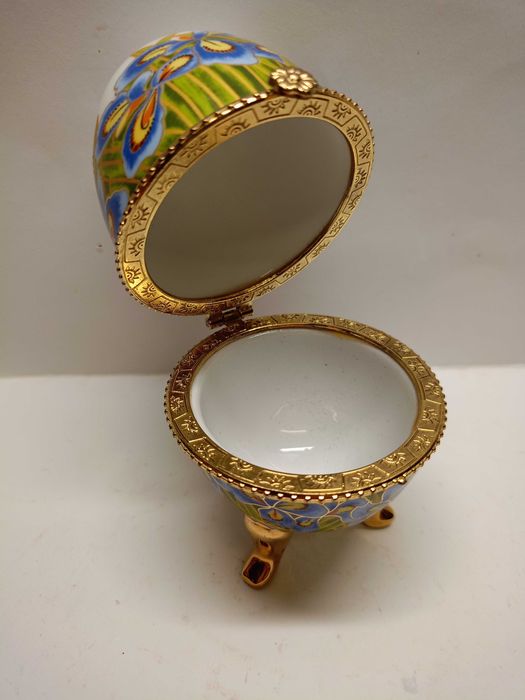 Idealny prezent szkatułka porcelana złocona 1