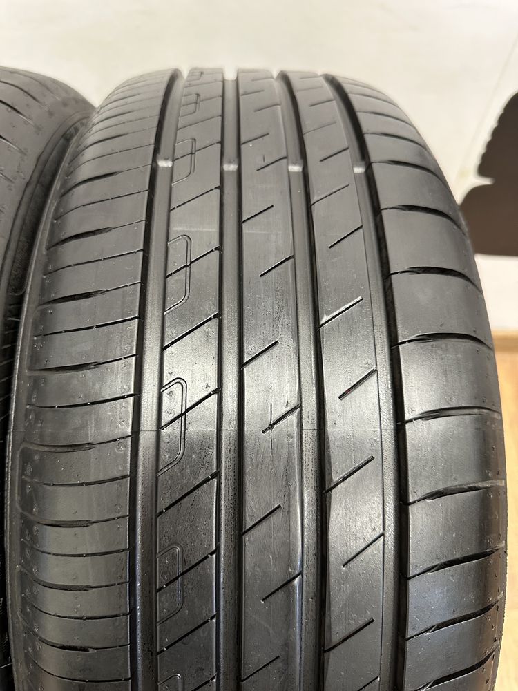 Нові літні шини GoodYear EfficientGripPerfomance 215/50 R17 91V