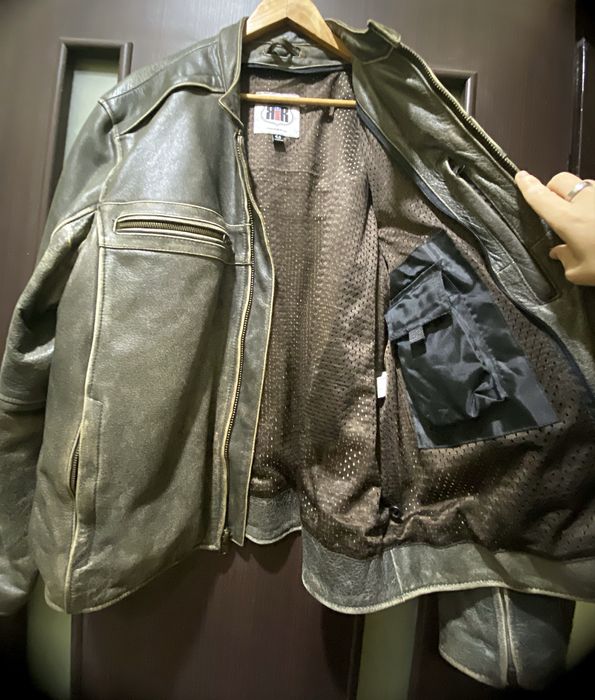 Кожаная куртка River Road