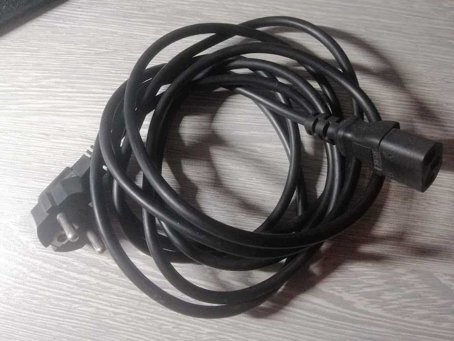 Продам сетевой кабель питания компьютера, шнур, 2.9м