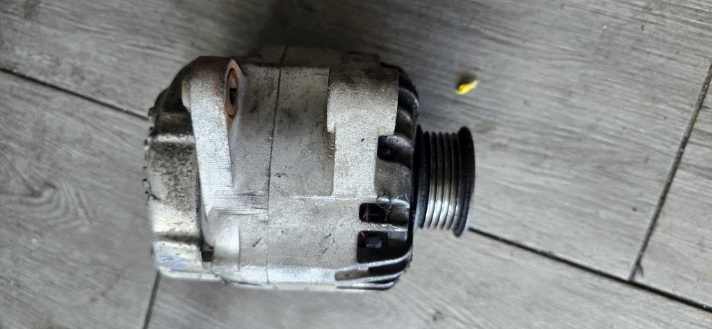 Alternator Yaris 1.0 Vvti 100% sprawny Denso 90A