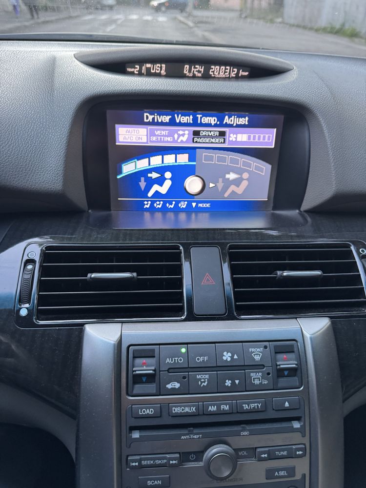 Продам Honda Legend