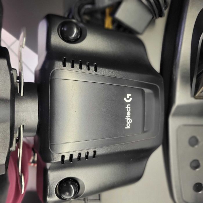 Używana Kierownica  
Logitech G920 Jager Łomża