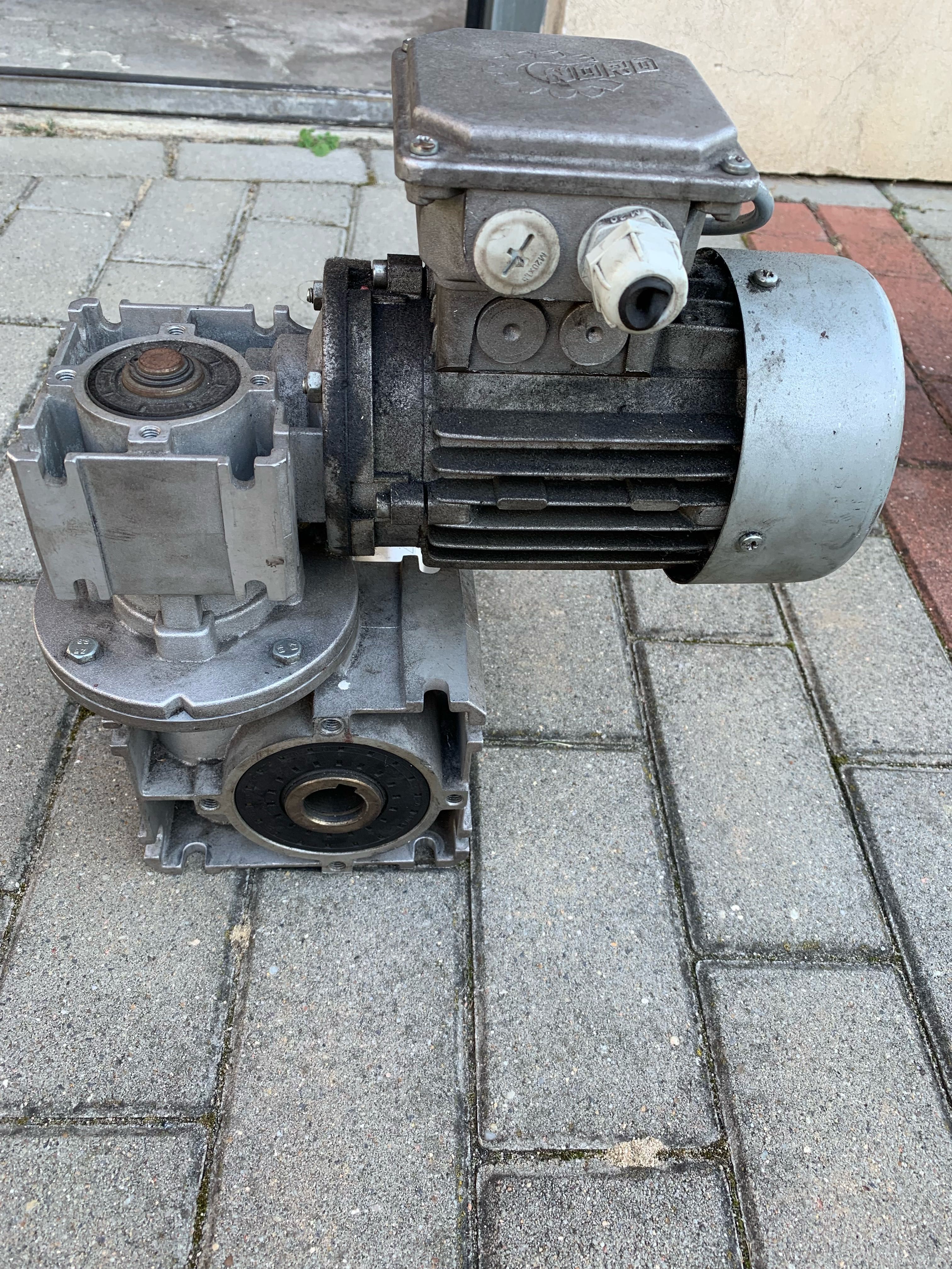Silnik NORD z motoreduktorem NORD i dmuchawą