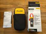 FLUKE-375 Miernik cęgowy elektryczny 600 A AC/DC True RMS