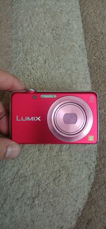 Фотоапарат Panasonic Lumix DMC-FS45EE-R Red