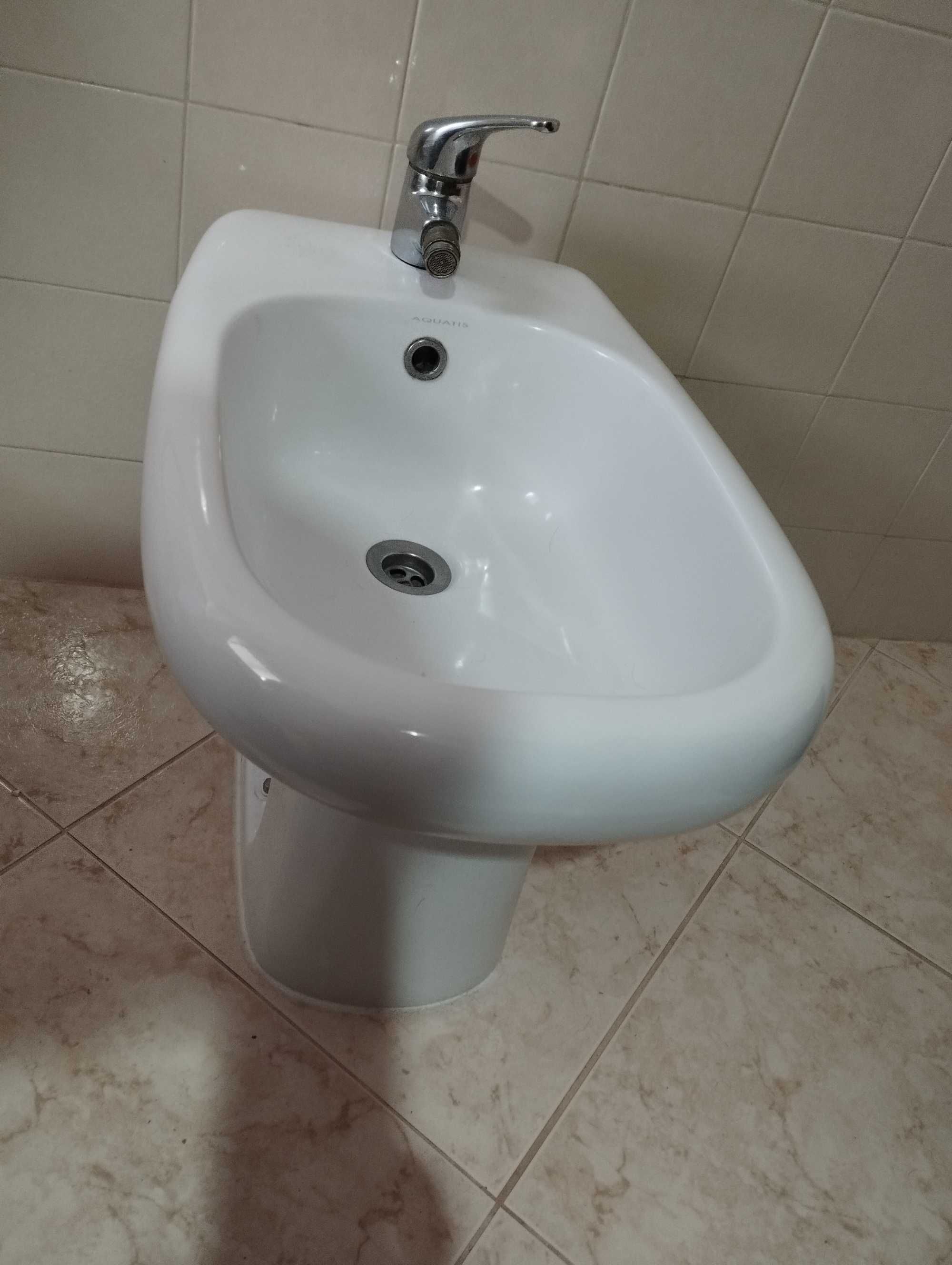 Bidé WC+ torneira