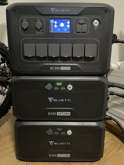 BLUETTI AC300 + 2X B300