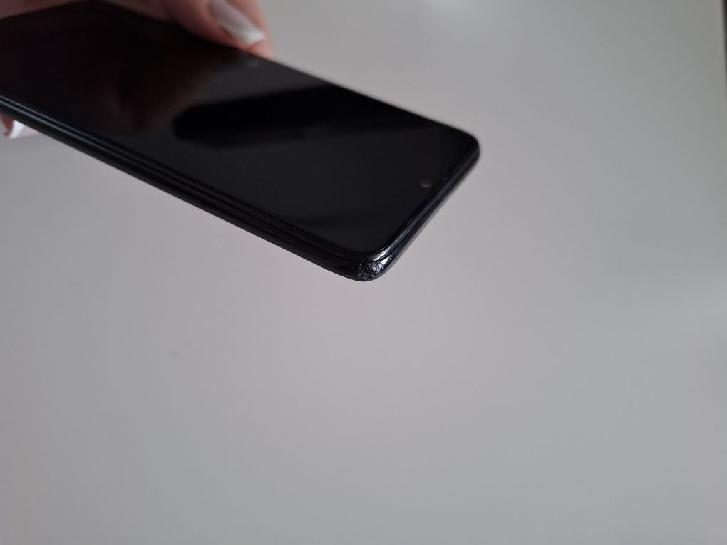 Telefon samsung a20s 32G czarny