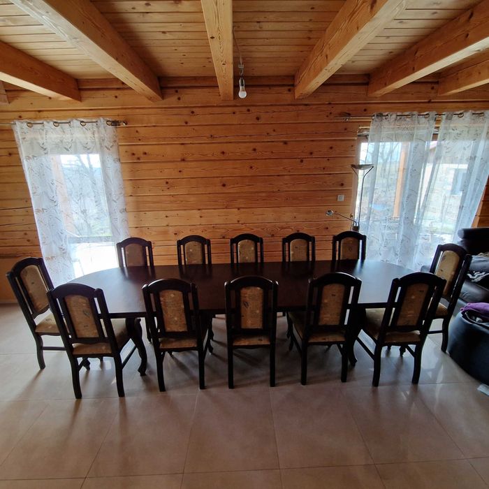 Stół dębowy i 12 krzeseł