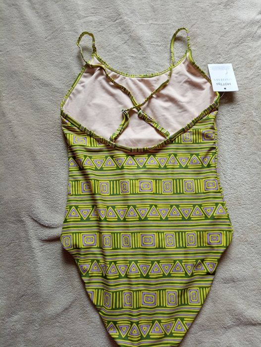 Купальник розмір М-L якість супер !