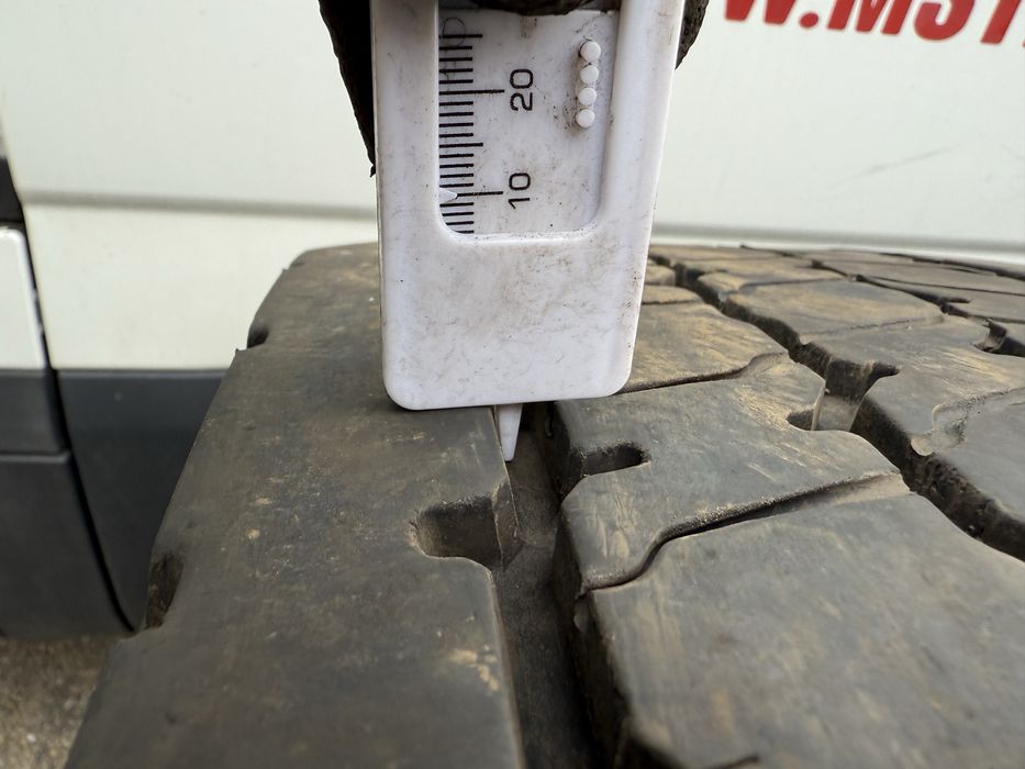 H47- 295/80/22,5 Goodyear naped- bez napraw