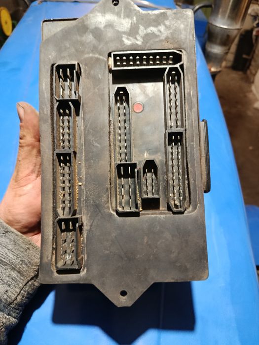 Продам блок запобіжників