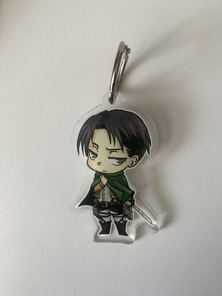 Breloczek Keychain atak tytanów shingeki no kyojin Levi Ackermann