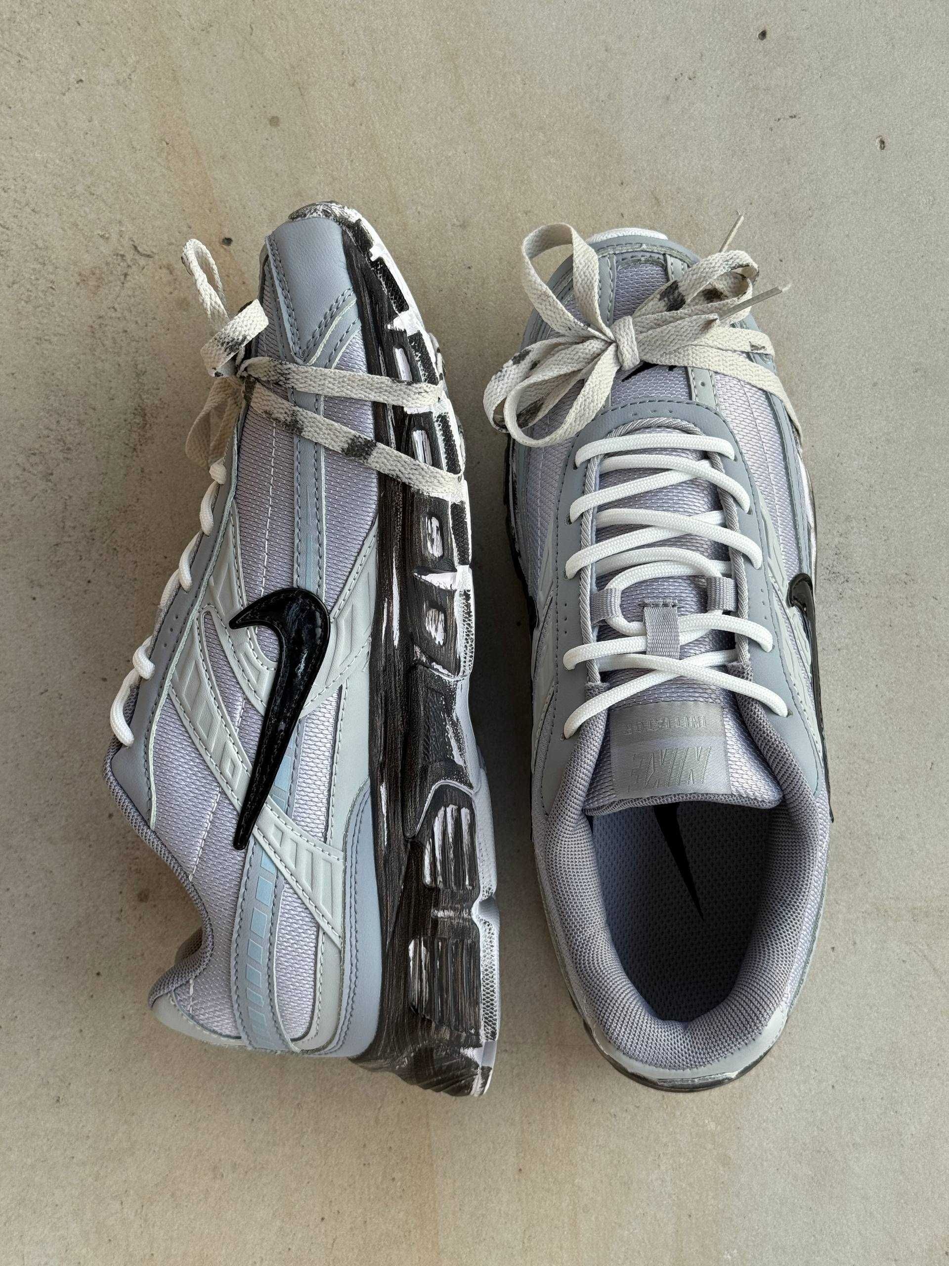 Кросівки Nike Initiator Custom Grey