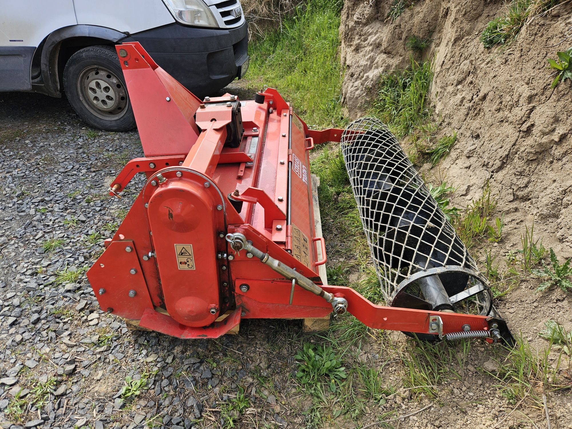 Glebogryzarka separacyjna sb 145 prawie Nowa