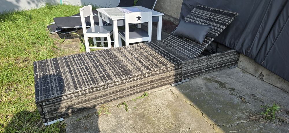 Leżak.ogrodowy ,wiklina, składany