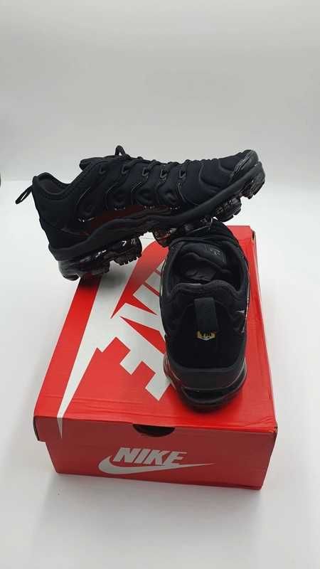 Nowe oryginalne buty Nike Air VAPORMAX R:40-45 WYPRZEDAZ