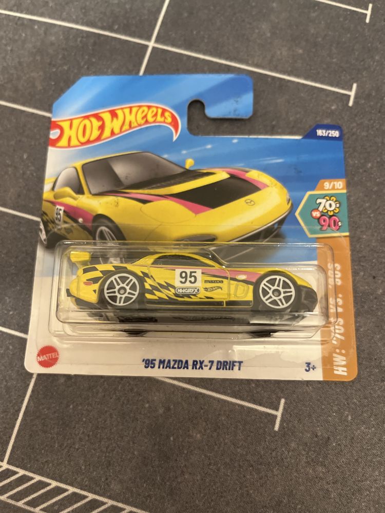 Hot wheels 2 sztuki