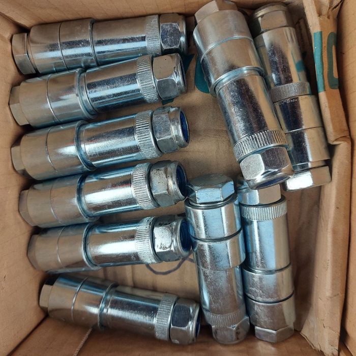 РемКомплект паралелограмів сівалок Semeato (втулки, пальці і тд)