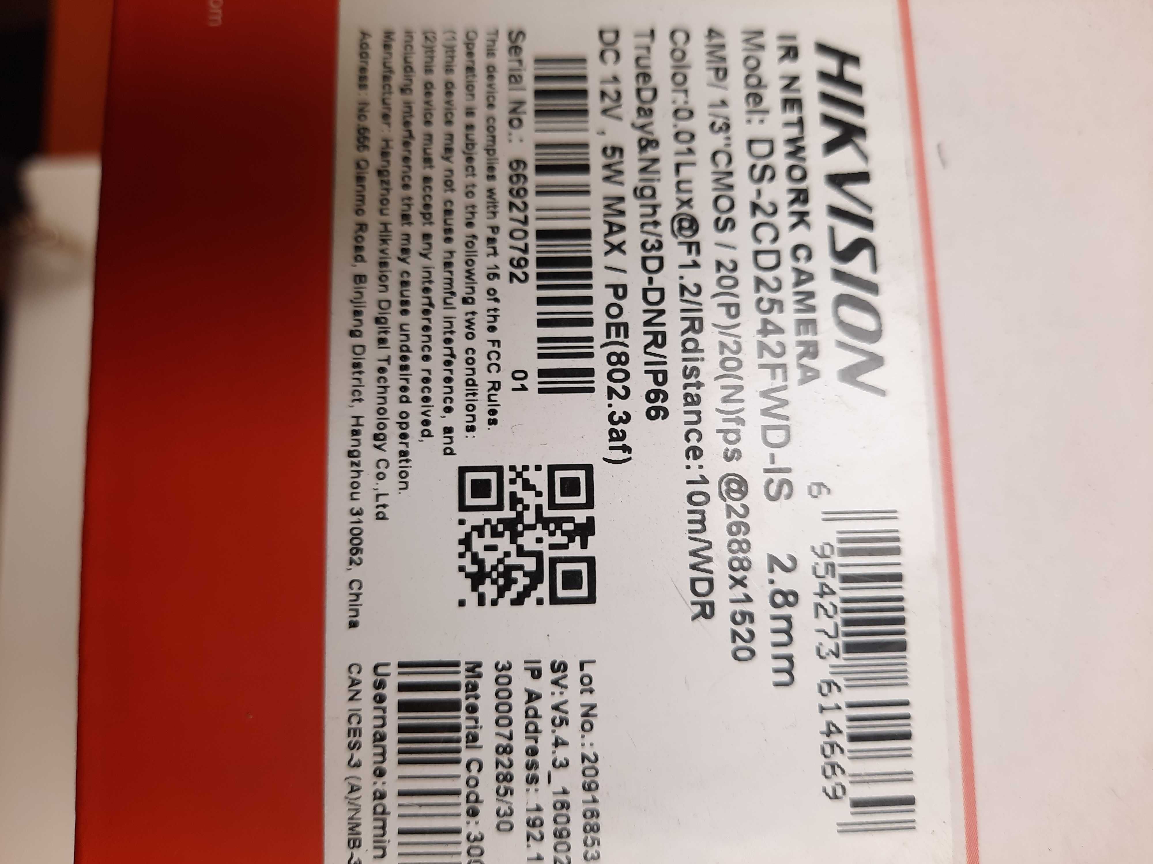 Kamera _Hikvision IP 4Mpx DS-2CD2542FWD-IS _ (IP67)/ (IK08)