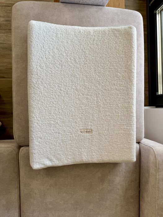 Wodoodporny przewijak z pokrowcem baranek Lil Things