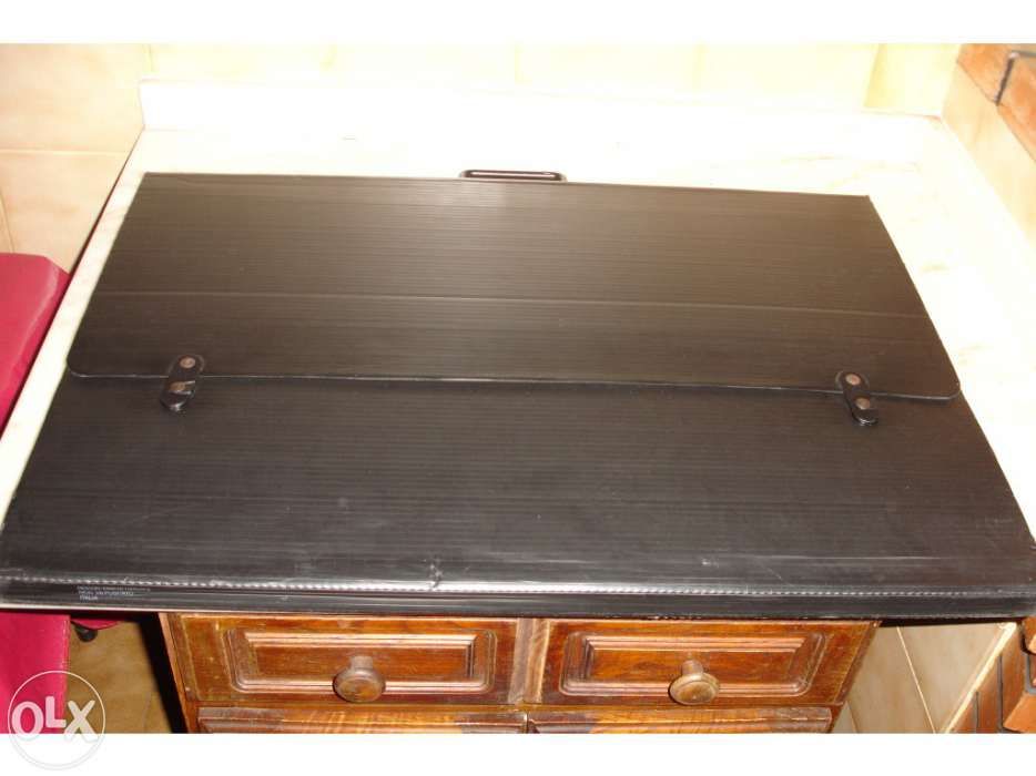 Pasta MH preta grande