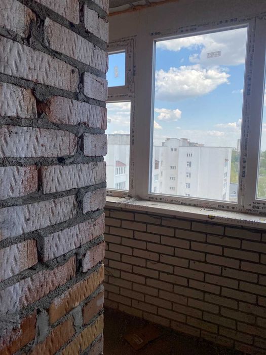 Продаж 2к квартири Південно-Захід SL