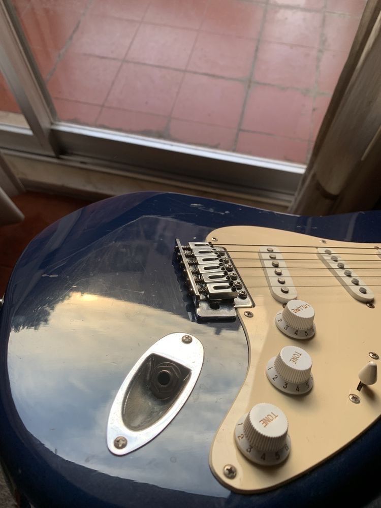 Squier bullet strat