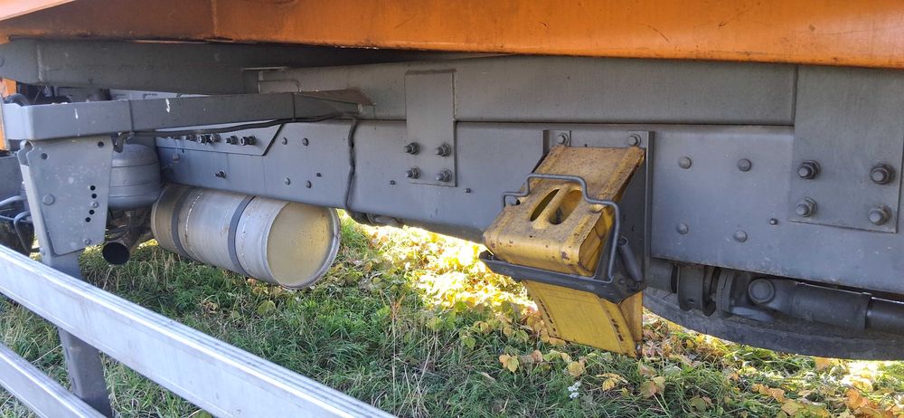 Volvo FL6 z HDS FASSI80