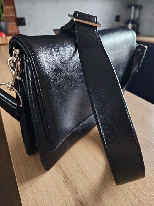 Torebka damska listonoszka