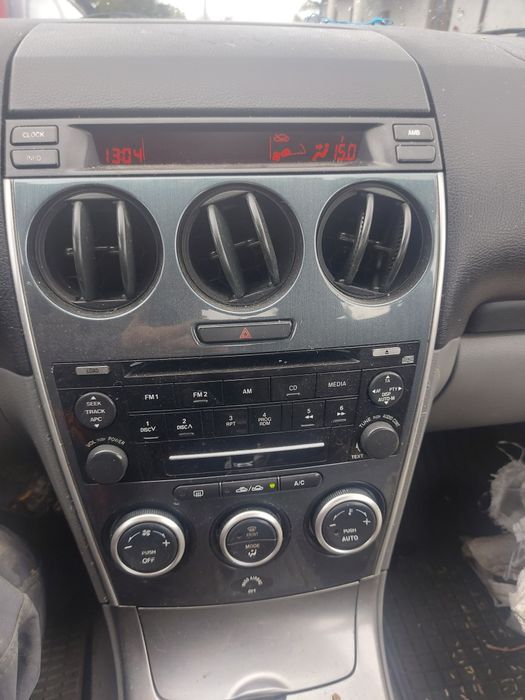 Mazda 6  1.8 plus gaz  całość lub czesci