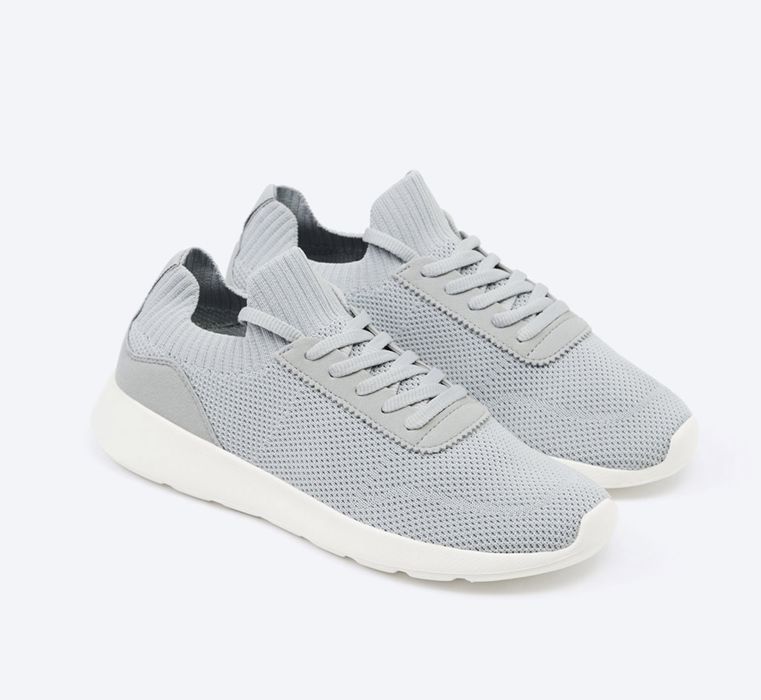 Кросівки 37 сірі