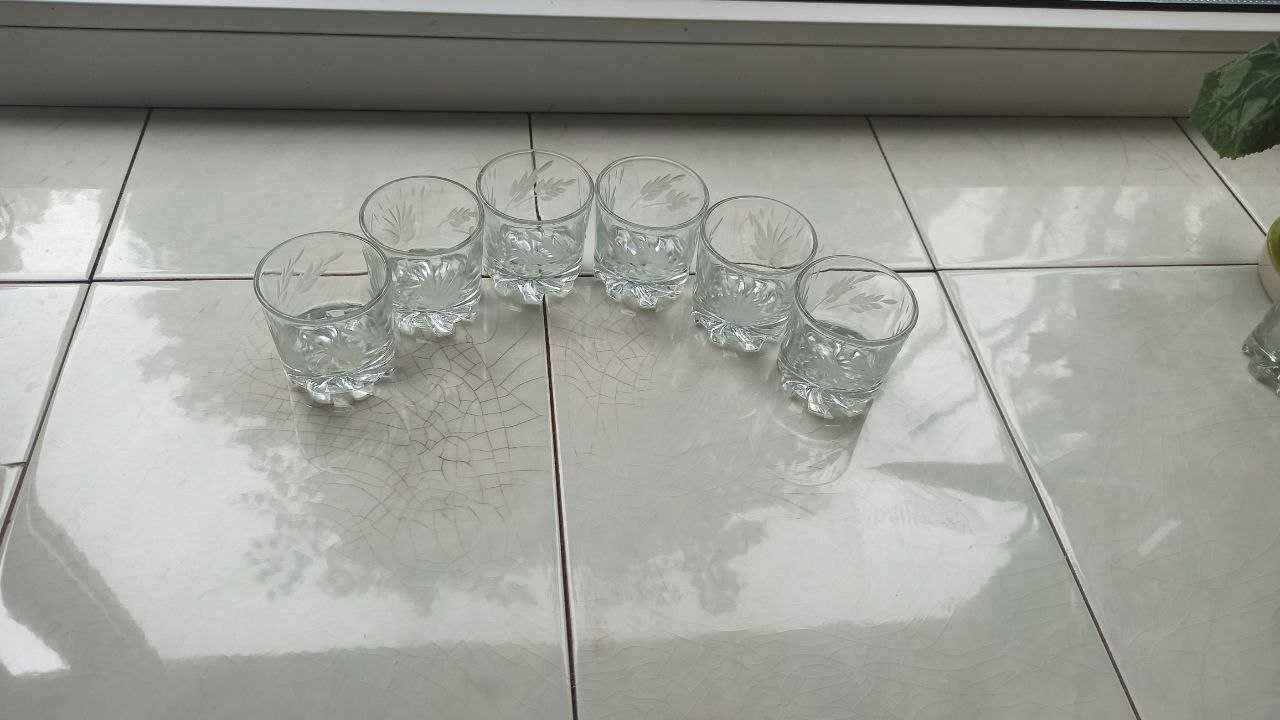 Продам Рюмки 6 штук