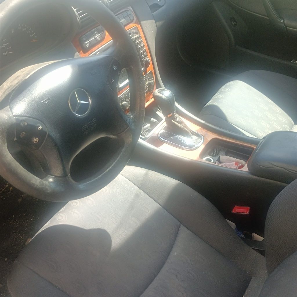 Mercedes c220cdi