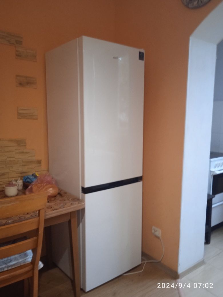 Продам трьох кімнатну квартиру