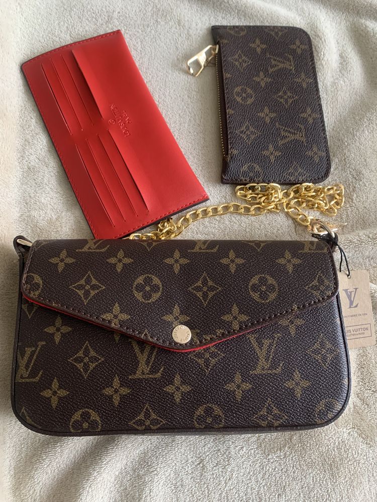 Клатч Louis Vuitton