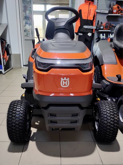 Трактор газонокосарка Husqvarna TС 112 косилка мінітрактор