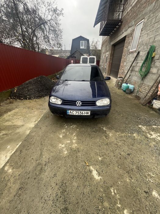 Golf 4 1.4 бензин 1998рік