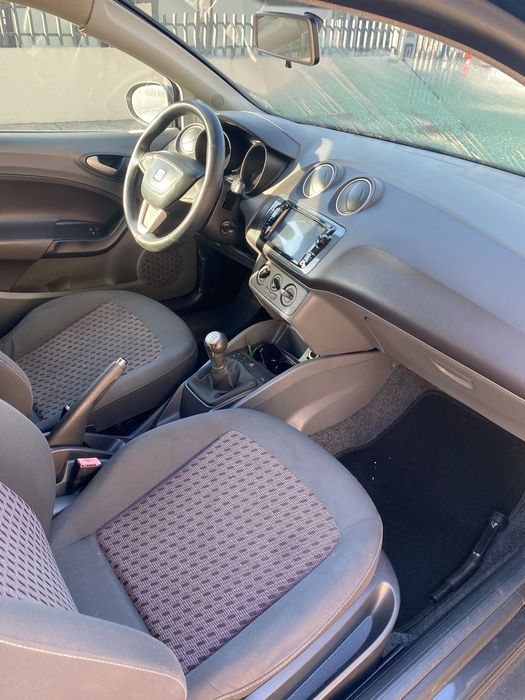 Seat Ibiza ano 2010