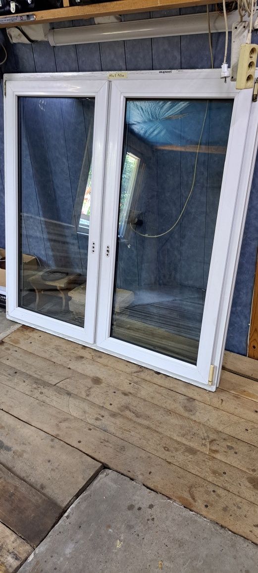 Okno pcv białe 149cm X 149cm