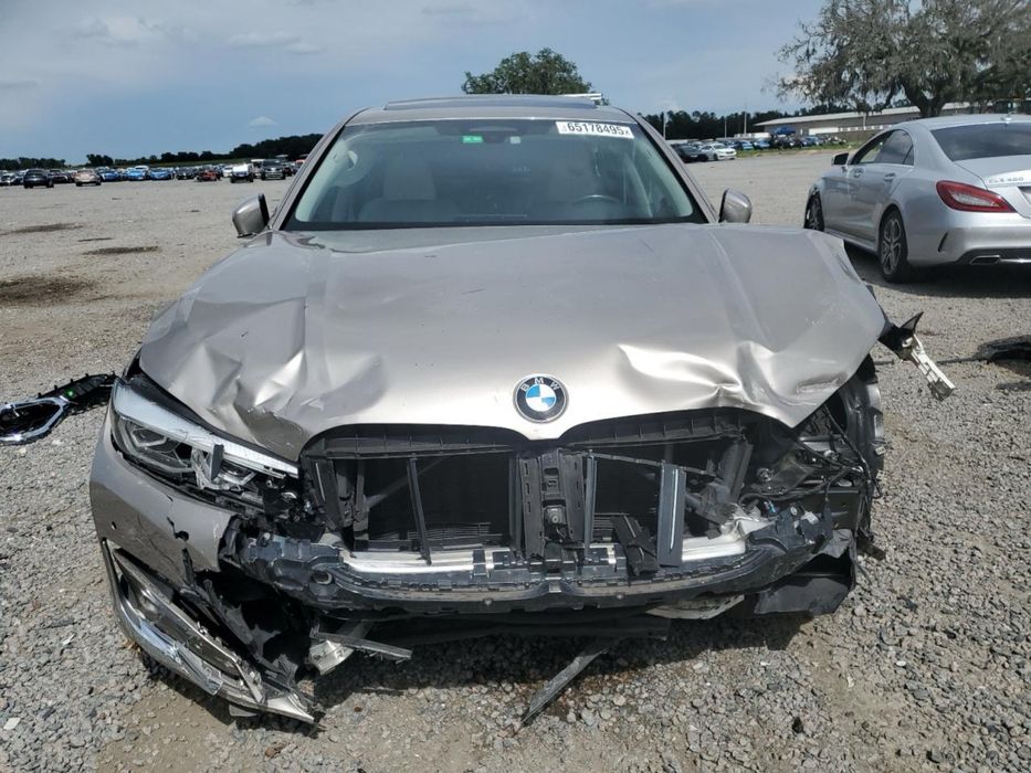BMW 7 series 750i 2020 року