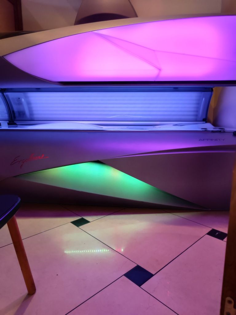 Solarium Ergoline Affinity 600 - idealny stan + lampy