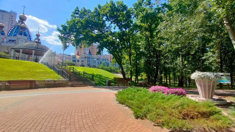 ЖК Оазис,3-к квартира просп.В.Івасюка,набережна,парк Наталка