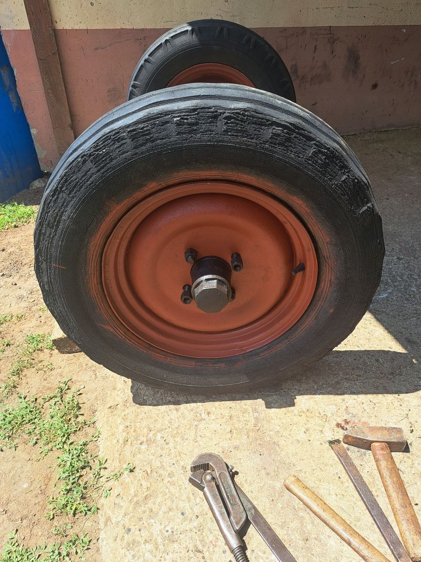 Oś  od wozu koła  7.50 R 20 , 6.50 R 16 C / 6.0 R 15, przyczepki