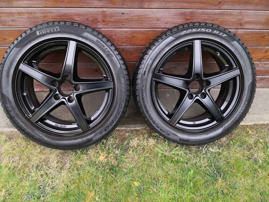 Felgi aluminiowe Alutec Raptr Racing Black, Opony Pirelli SottoZero 17