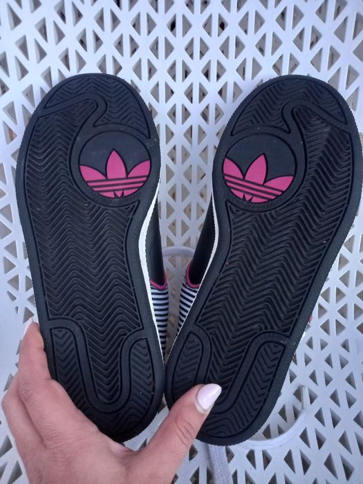 Sapatilhas adidas
