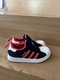 Buty - kapcie ADIDAS