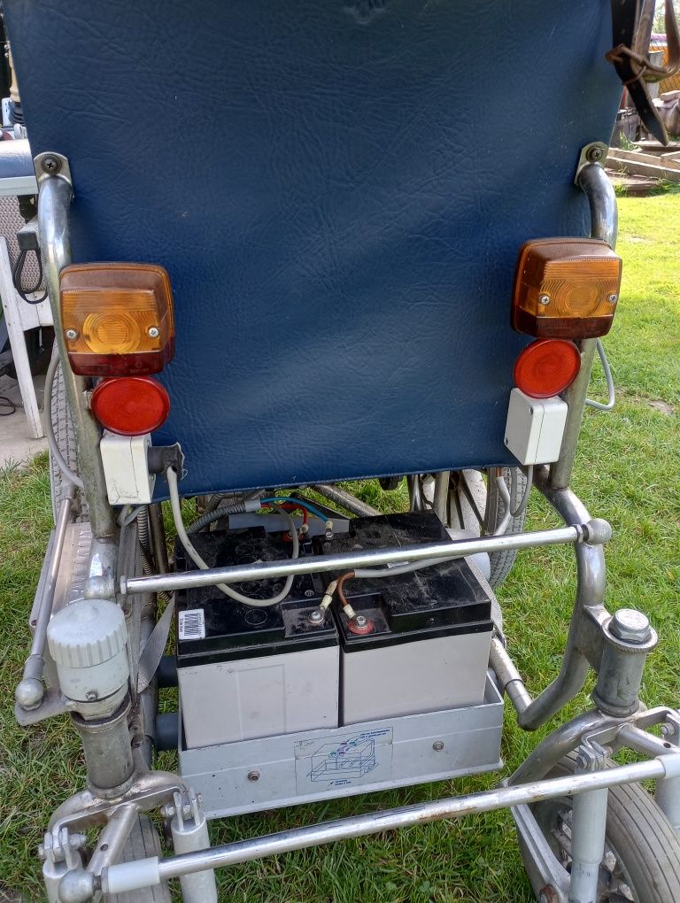 Wózek inwalidzki elektryczny Meyra