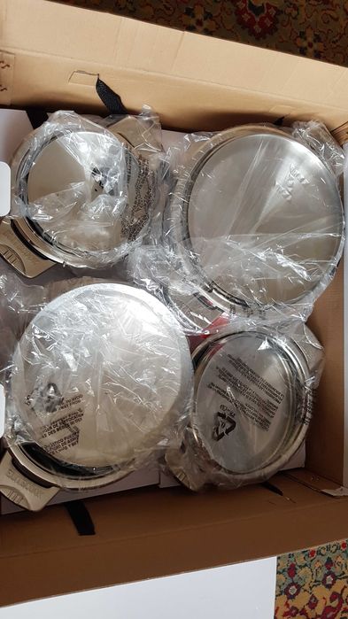 Nowy Komplet Trwałych Naczyń ze stali nierdzewnej 19el. Elite Cook